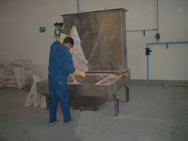 株洲硬質合金集團海綿鈷人工投加料負壓氣力收塵裝置